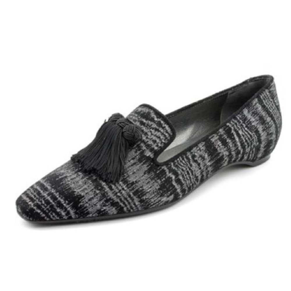 Stuart Weitzman Tasstrio Loafers
